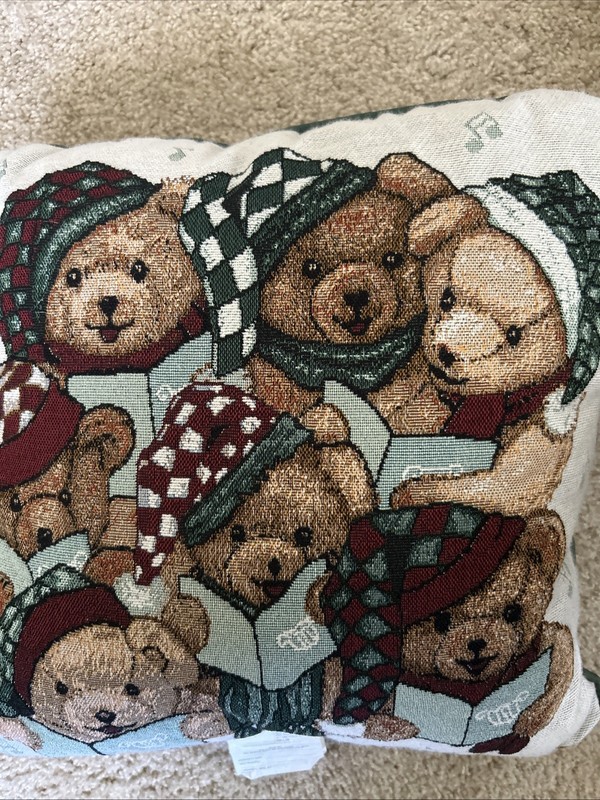 VTG Good Housekeeping American Weavers “Caroling Bears” Christmas Accent Pillow