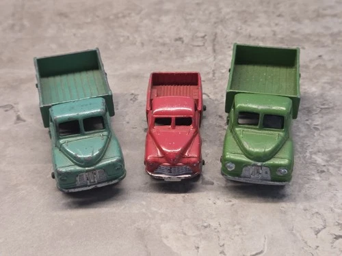 3 x 1:76 Vintage DINKY Dublo OO Gauge Austin Morris DieCast Pickup Trucks 65 64