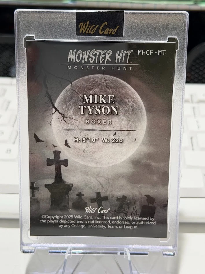 Wild Card Haunted 2025 - Mike Tyson 1/1 - MONSTER HIT ⭐⭐⭐ - Imagem 2 de 2
