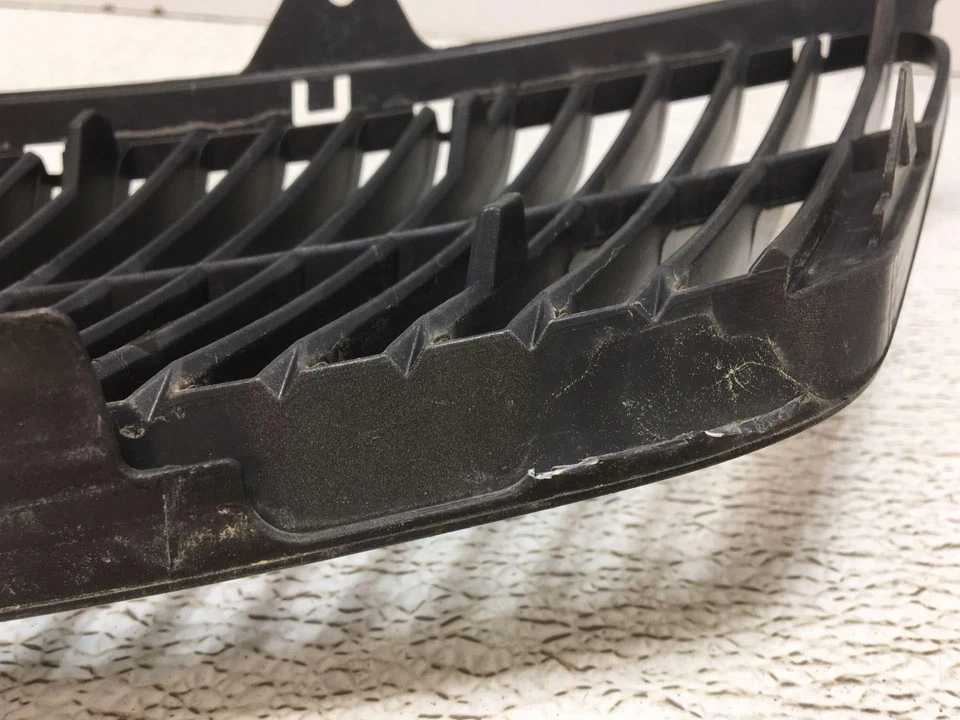 06 07 08 Rejilla Lexus LEXUS IS250 Foto 3 de 3