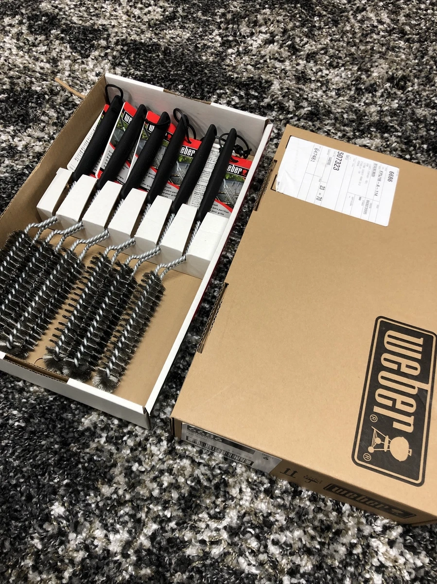 Weber detailing grill clearance brush