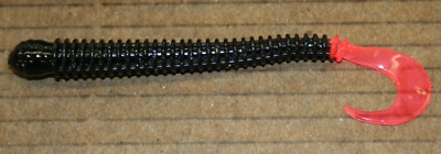 4'' Ring Worm Disc Body Black Firetail Bass Walleye Jig Worm 55 pack Bulk Bag