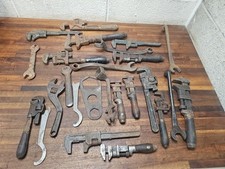 K94- Vintage Antique Wrenches - FARM AUTO Etc - Ford etc