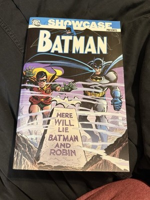 Showcase Presents: Batman Vol #4 (DC Comics September 2009) New