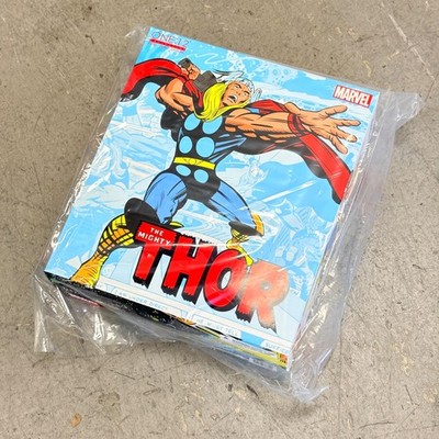 76611: Mezco ONE:12 COLLECTIVE Marvel The Mighty Thor Action Figure