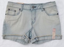 NWT MUDD GIRLS SIZE 12 DISTRESSED DENIM PINSTRIPED 5 POCKET JEAN SHORT SHORTS