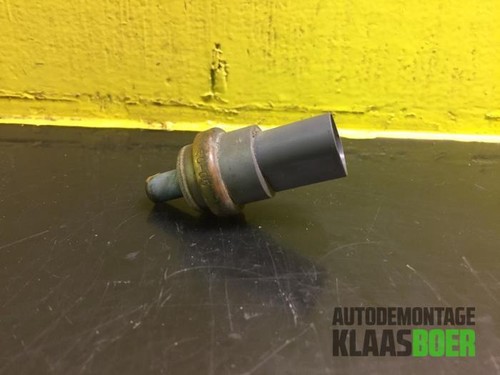 Sensor für Kraftstofftemperatur Audi A6 Avant 4F, C6 06A919501A P14652387