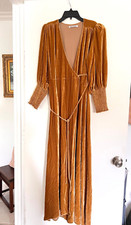 Reformation Mandi Dress Reyes Gold Long Sleeve Maxi Velvet Wrap Medium M