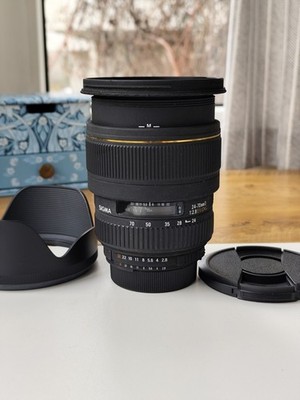 Sigma 24-70mm f/2.8 D EX DG Macro für Nikon F Mount