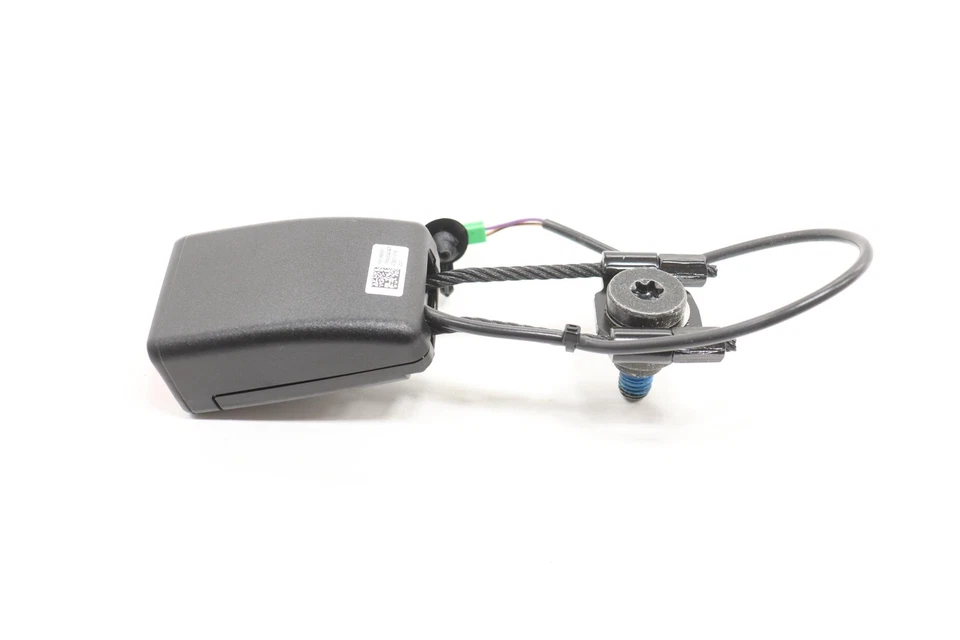 Volvo XC90 2016-2025 hebilla de cinturón de seguridad delantero izquierdo del lado del conductor OEM 31369301 Foto 2 de 4