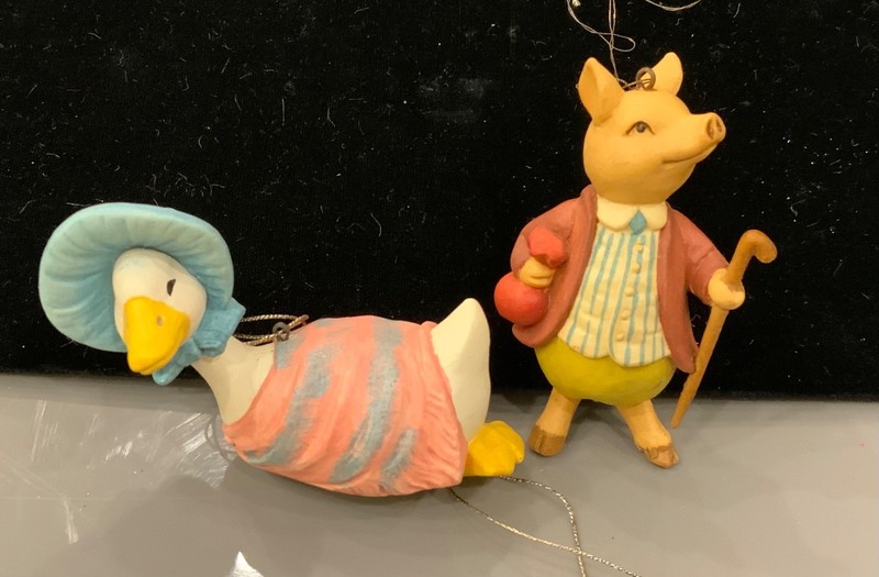 vintage ornaments /Anri made in Italy /Beatrix Potter Jemima & pigling bland 
