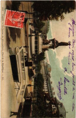 CPA PARIS 10e Station du Metropolitain Place de la Republique ND Phot (1248197)