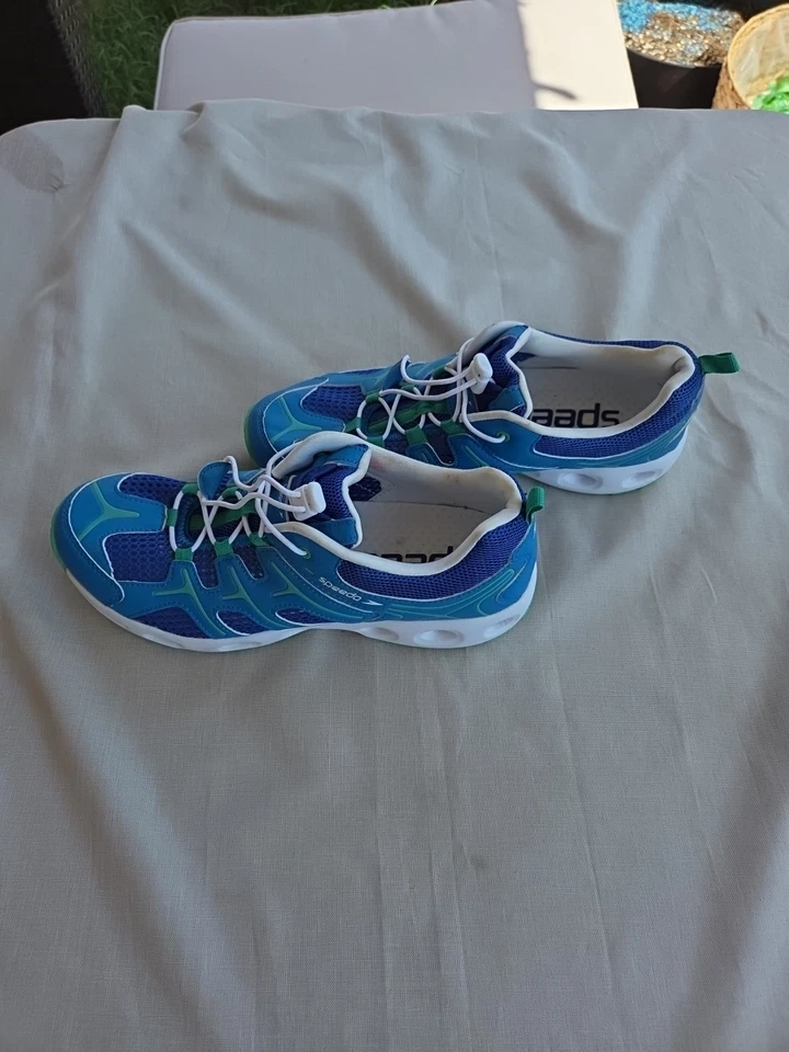 Zapatos deportivos para mujer de Speedo talla 10 Hydro Comfort Foto 3 de 4