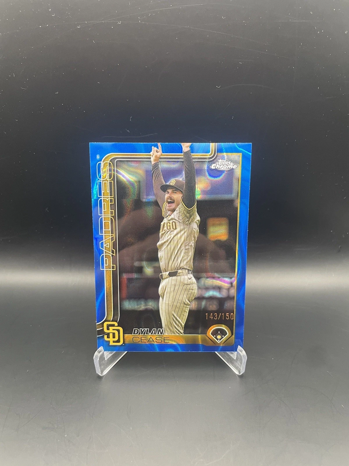 2025 Topps Chrome Dylan Cease Blue Lava Refractor /150 Padres #212