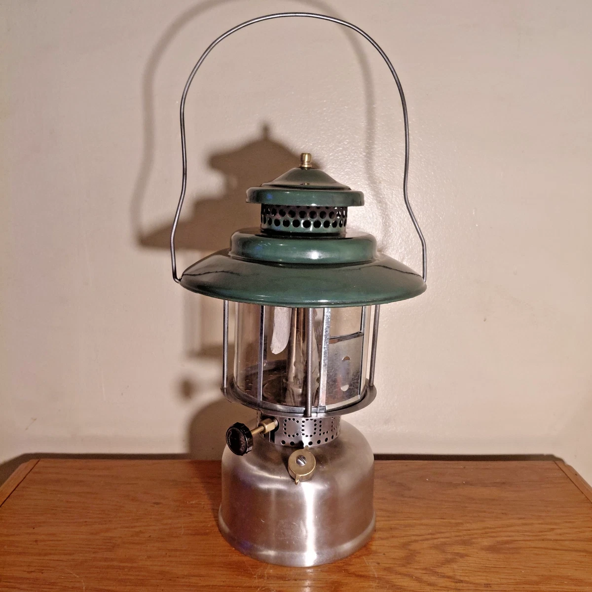 25+ Vintage Coleman In Camping & Hiking Lanterns for sale