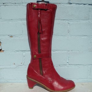 ladies red leather boots