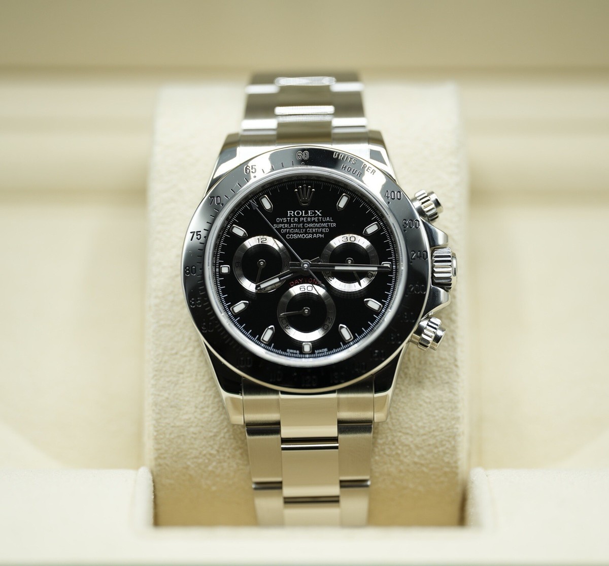 Rolex Daytona 40mm Stainless Steel 116520 Factory Black Dial Full Set