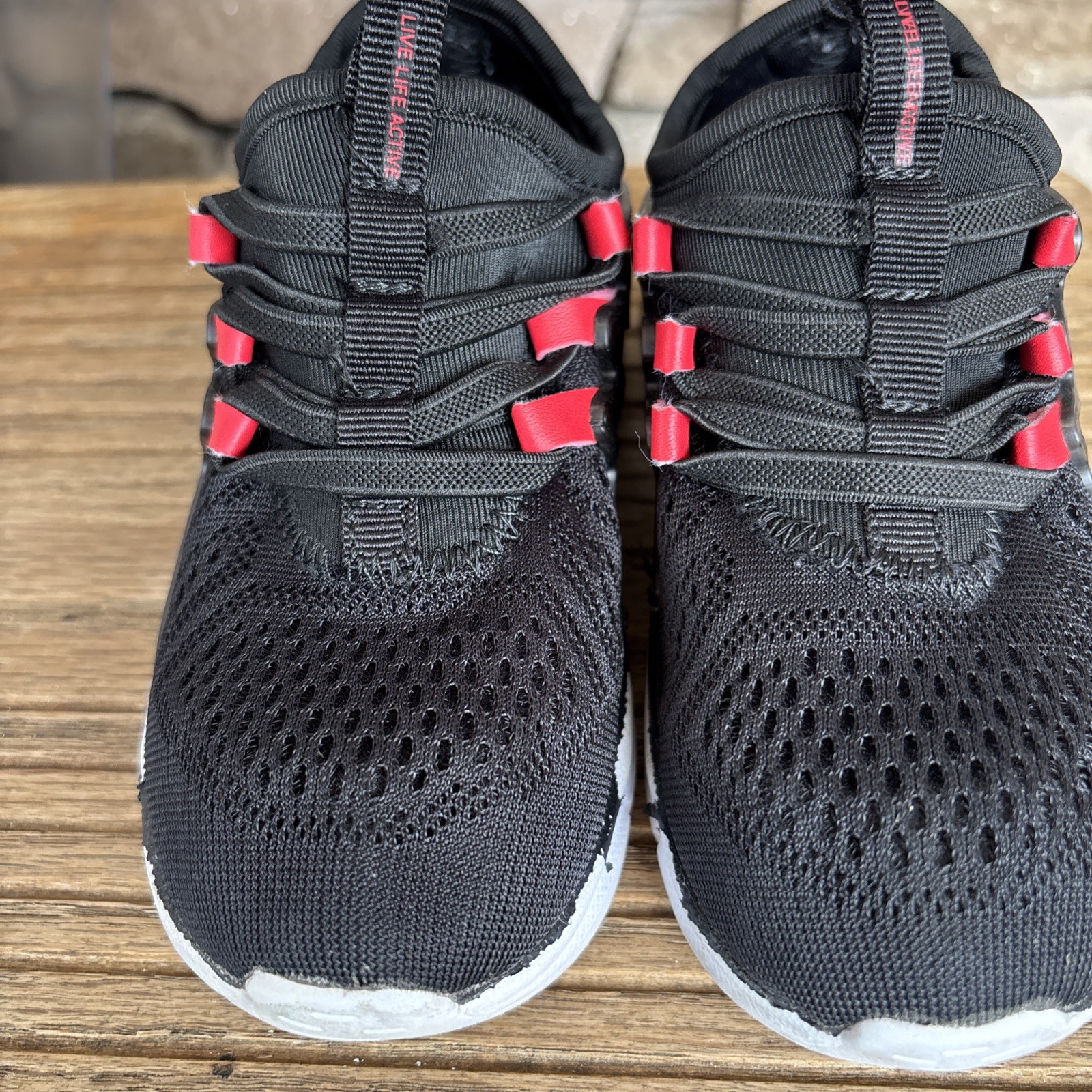 Reebok  RBX Toddler Sneaker Black/Red Size 9 Stretch Self Tie Shoes thumbnail 2