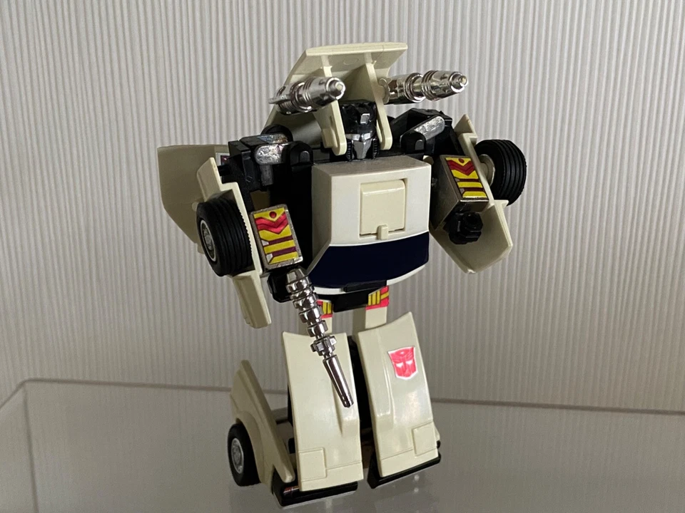 Transformers G1 1985 Downshift complete figure mail away canadian Hasbro - Image 2 of 4