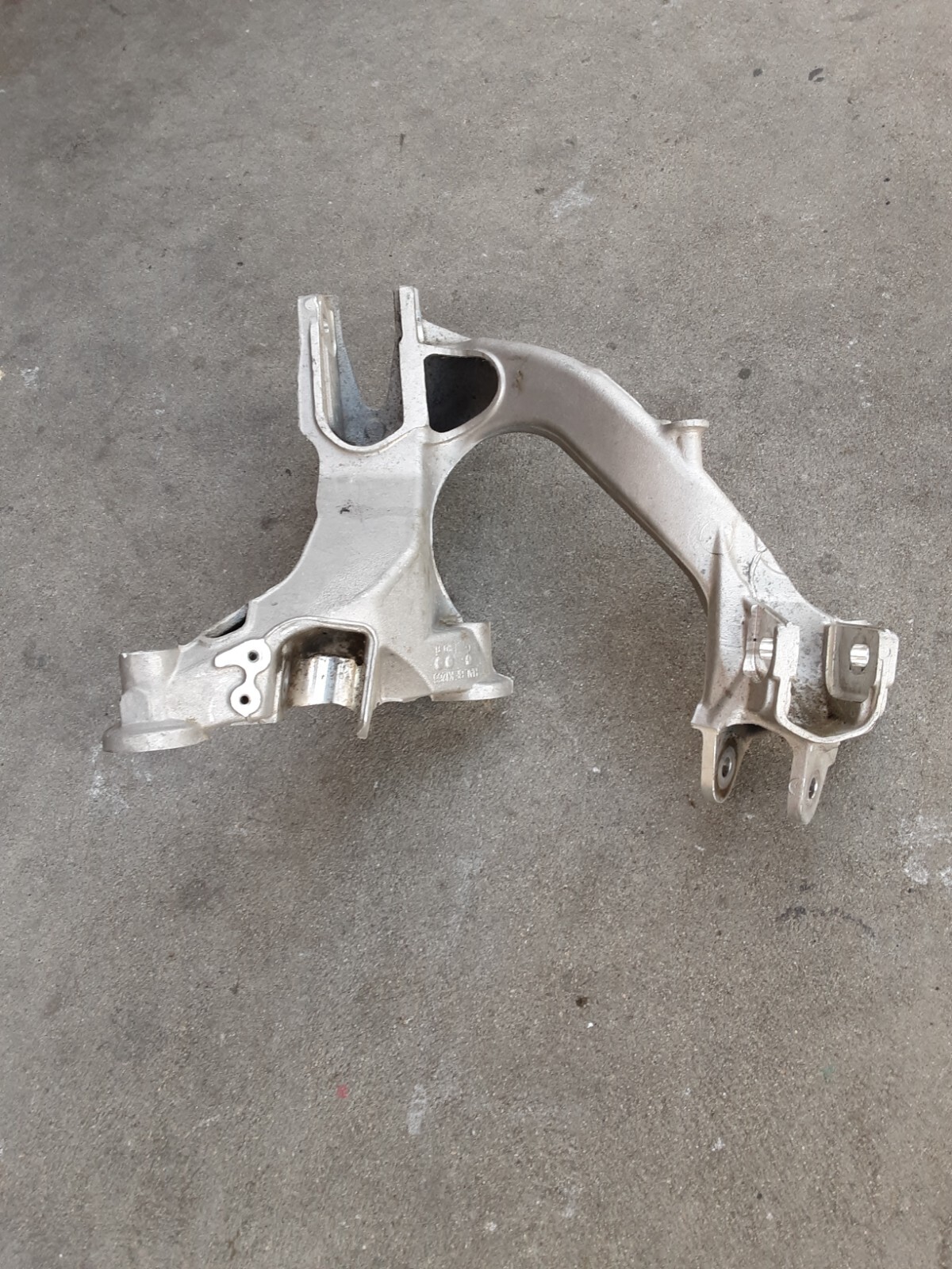 Porsche 911 GT3 Rear Left Control arm