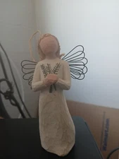 WILLOW TREE 2001 ANGEL OF REMEMBRANCE  FIGURINE DEMDACO 4 1/2 INCH SUSAN LORDI