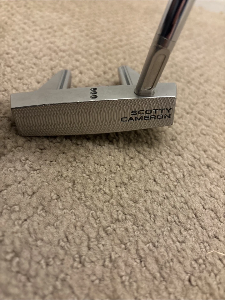 Scotty Cameron Right-Handed Putter, phantom 7.5, 15 g weights. 34 in. - Image 3 of 4