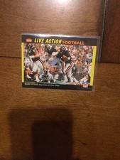 (WALTER PAYTON)  1987 Fleer LIVE ACTION FOOTBALL No. 5 of 88