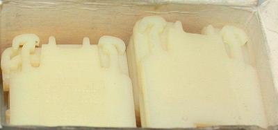 BOX OF 40 NEW ALLEN BRADLEY TERMINAL BLOCK END BARRIERS  MODEL 1492-N16