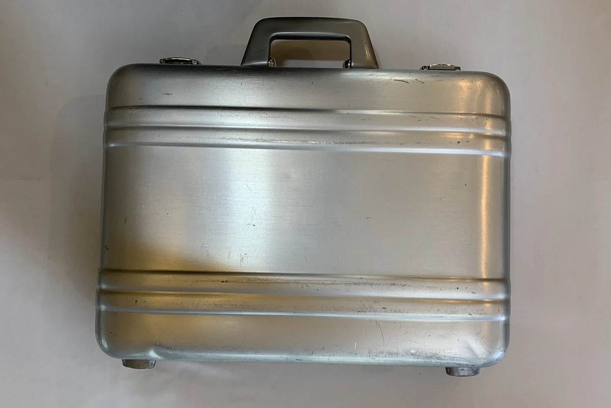 Halliburton Zero Aluminum Hard Case Rare Vintage 18” X 14” X 5” | eBay