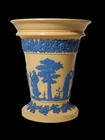 Wedgwood Antique Vase Ceramic Cream With Classic Bas Relief In Jasper Blue