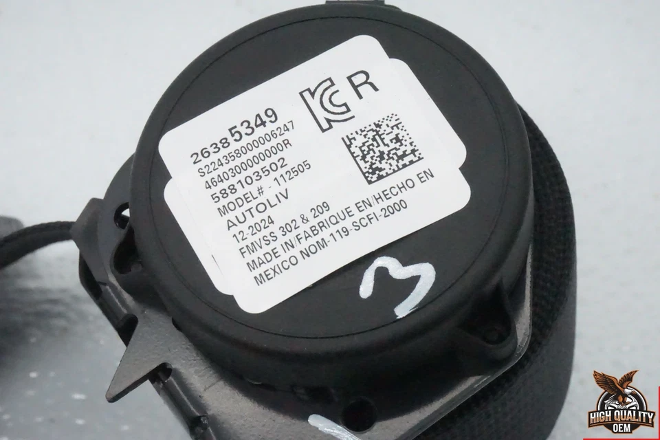 2025 BUICK АНКЛАВ ЗАДНИЙ 3-Й РЯД ПРАВАЯ СТОРОНА РЕМНЯ БЕЗОПАСНОСТИ НАТЯЖИТЕЛЬ OEM - Изображение 3 из 4