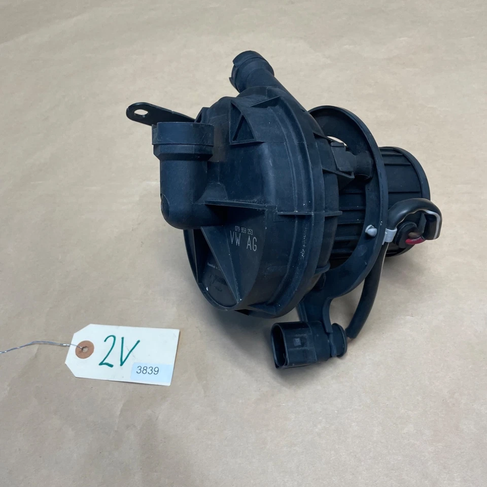 Bomba de inyección de aire secundaria Audi 2012-2017 con soporte OEM 079959253 Foto 3 de 4