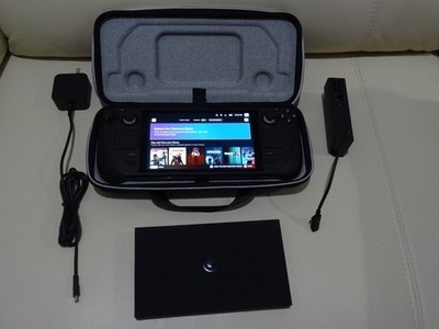 Valve Steam Deck 512GB Handheld Console w/Case, docking station,screen protector