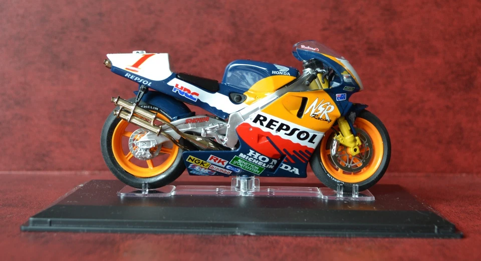 Mick Doohan 1995 Honda NSR 500 - IXO Racing Bike Collections No. 1 - Image 3 of 4