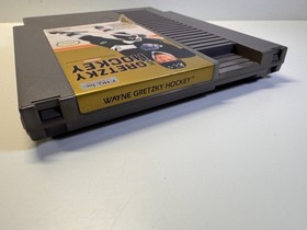 Wayne Gretzky Hockey (Nintendo NES, 1991) Authentic. Tested. Sleeve.