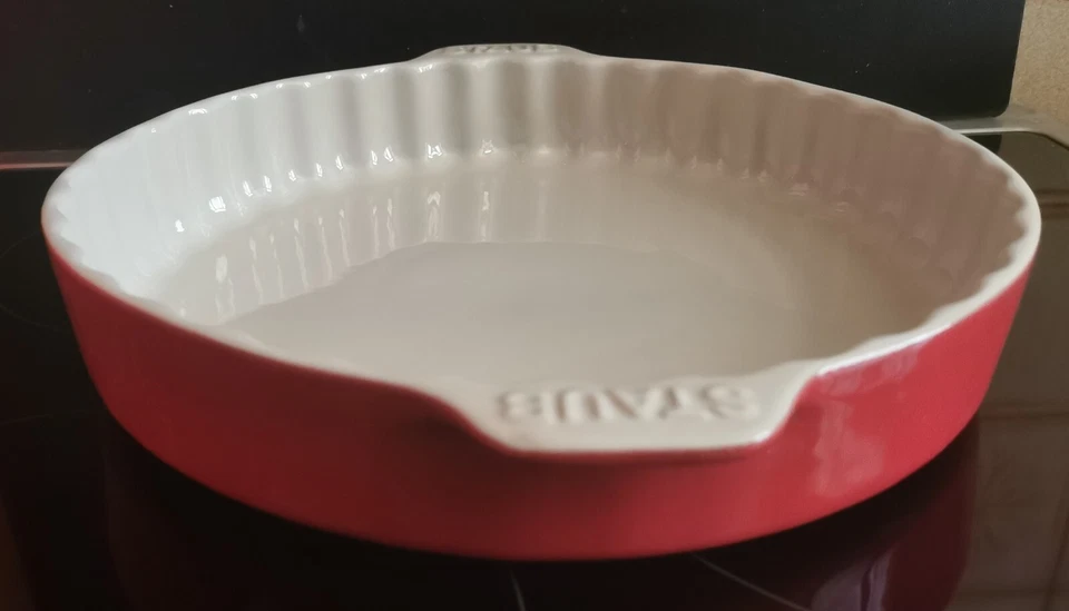 Plat-moule à tarte STAUB céramique émaillée rouge avec 8 ramequins - Photo 4/4