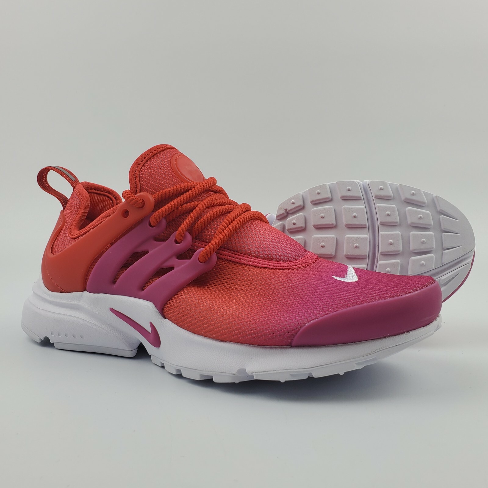 all red nike presto womens