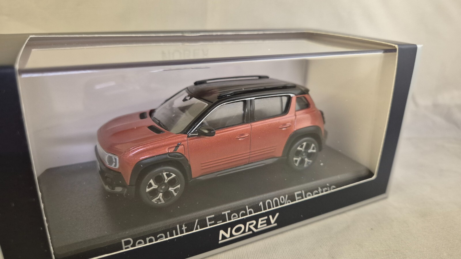 NOREV 510064 Renault 4 E-Tech Electric 2025 Terracotta Brown 1/43 en métal