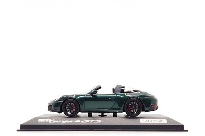 【MINICHAMPS】Porsche911 [992] Targa 4S Minichamps 1:43 Porsche 911 Targa 4 GTS (992.2) in Jet Green