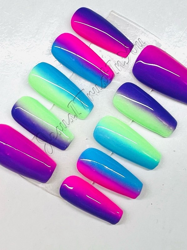 NEON OMBRÉ- REGULAR  BALLERINA - HARD GEL PRESS ON NAILS 💅