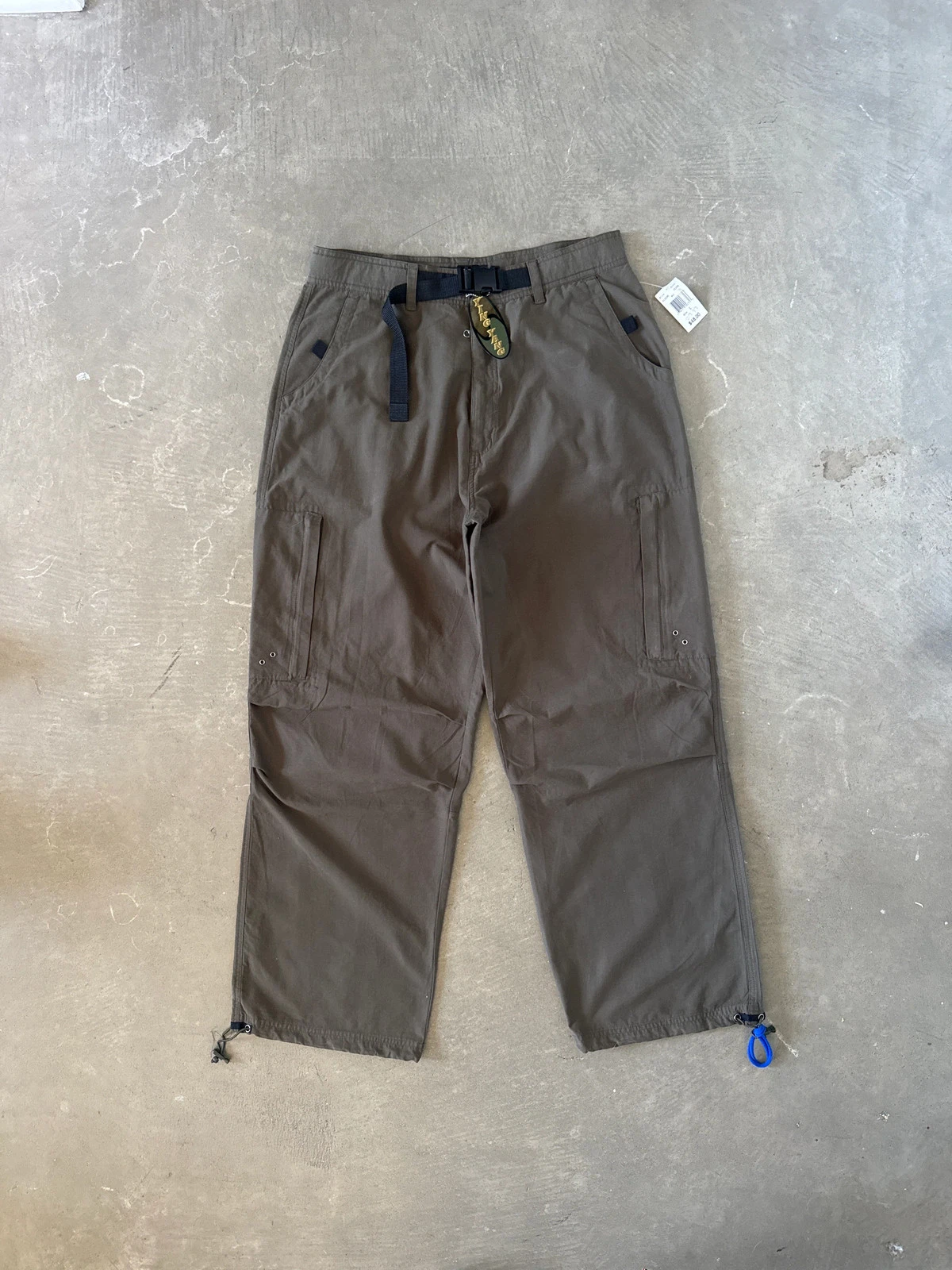 Vintage Y2K Ying Yang Baggy Olive Green Hiking Pants
