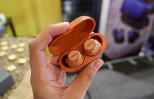 Jabra Elite 75t Active Orange True Wireless Bluetooth Earbuds