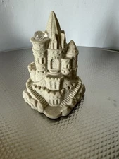 Vintage 1994 Mr Sandman Sand Castle. Made in Canada. Beige.