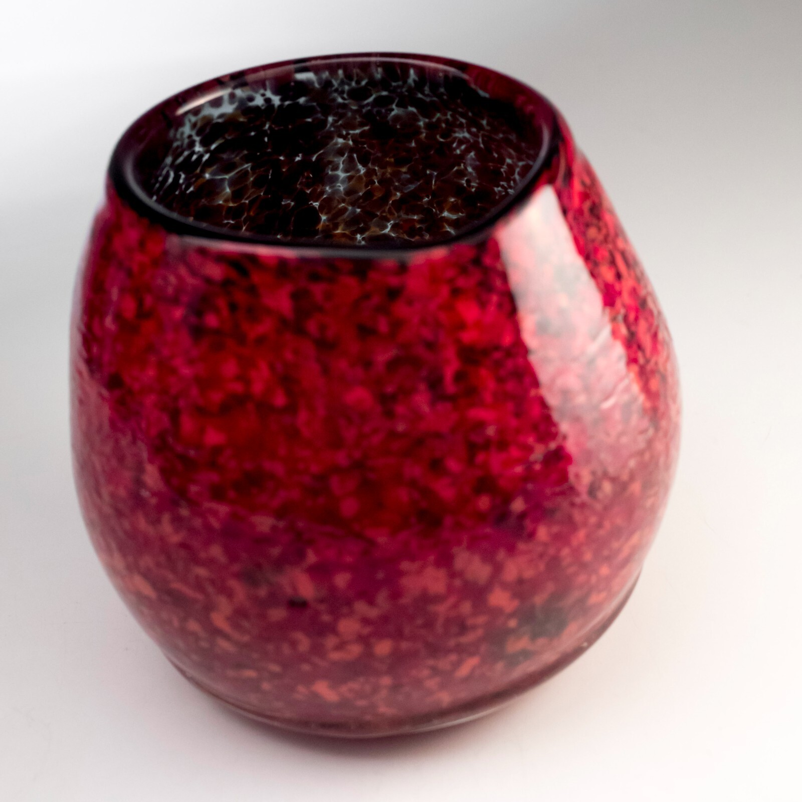 Small Red Orange Hand Blown Glass Bowl. Pontil Mark, Italian Style Art