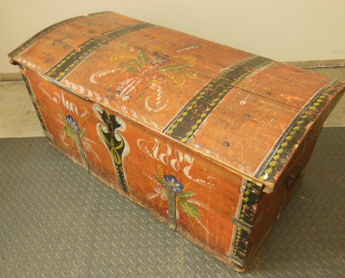 antique 1887 large Norwegian Immigrant Domed Trunk Wedding