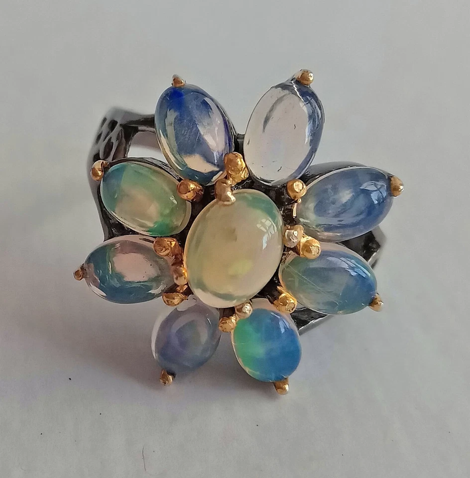 ANELLO IN ARGENTO STERLING 925 BRUNITO CON OPALI NATURALI DI WELO - Immagine 3 di 4