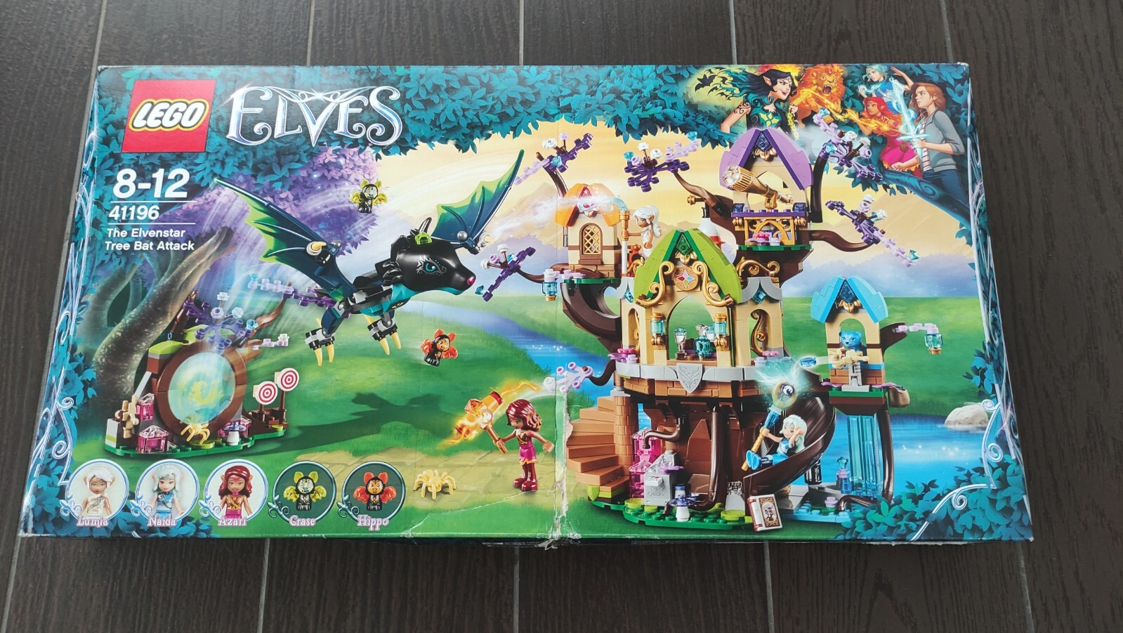 LEGO 41196 The Elvenstar Tree Bat Attack - Retired Set Damaged Box