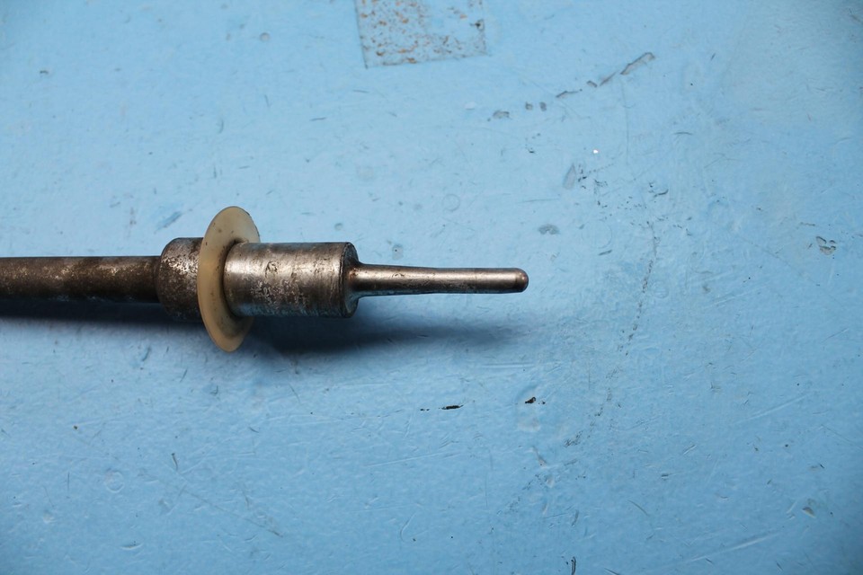 1373 91 HARLEYDAVIDSON ELECTRA GLIDE REAR BRAKE MASTER CYLINDER SHAFT