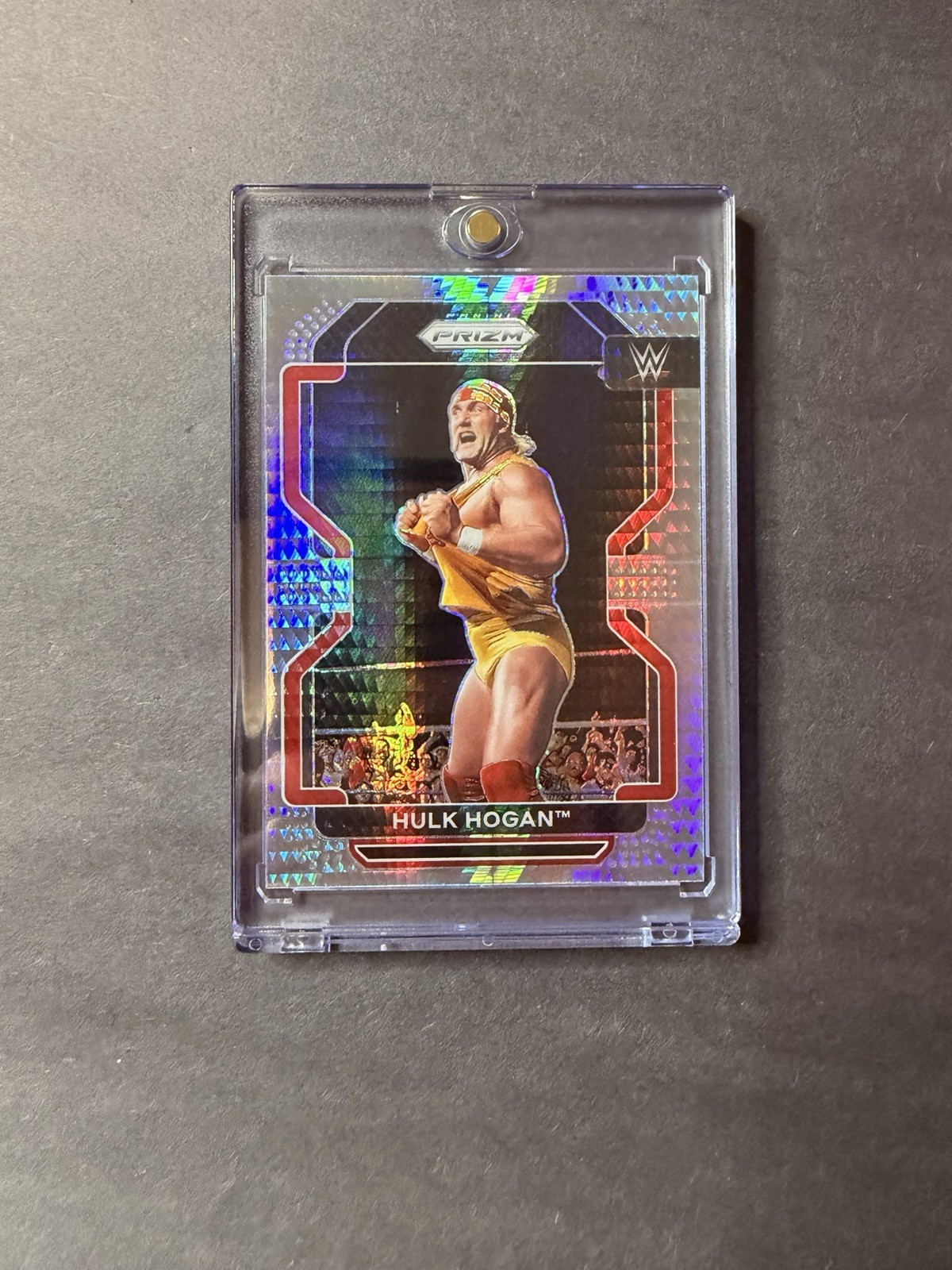 2022 Panini Prizm WWE - Hulk Hogan #195 Hyper Prizm