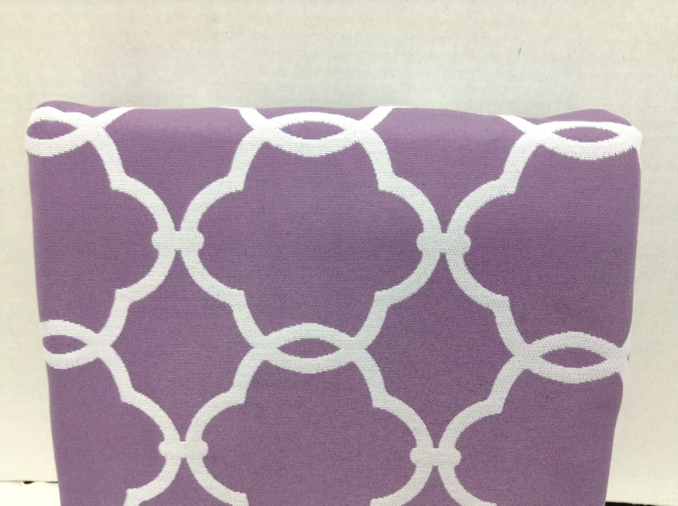 Cortinas forradas Pottery Barn Kids Abigail ciruela lavanda paneles 63 apagón Foto 4 de 4